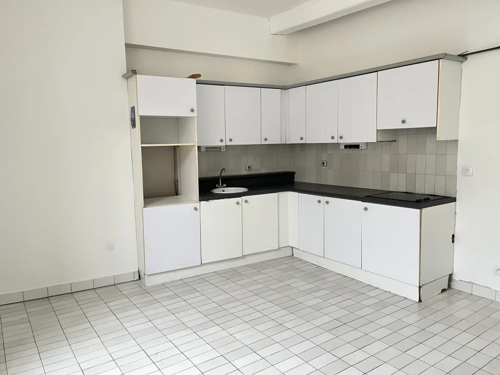 Appartement à vendre bordeaux 33000 - 2 chambres - MAV66768